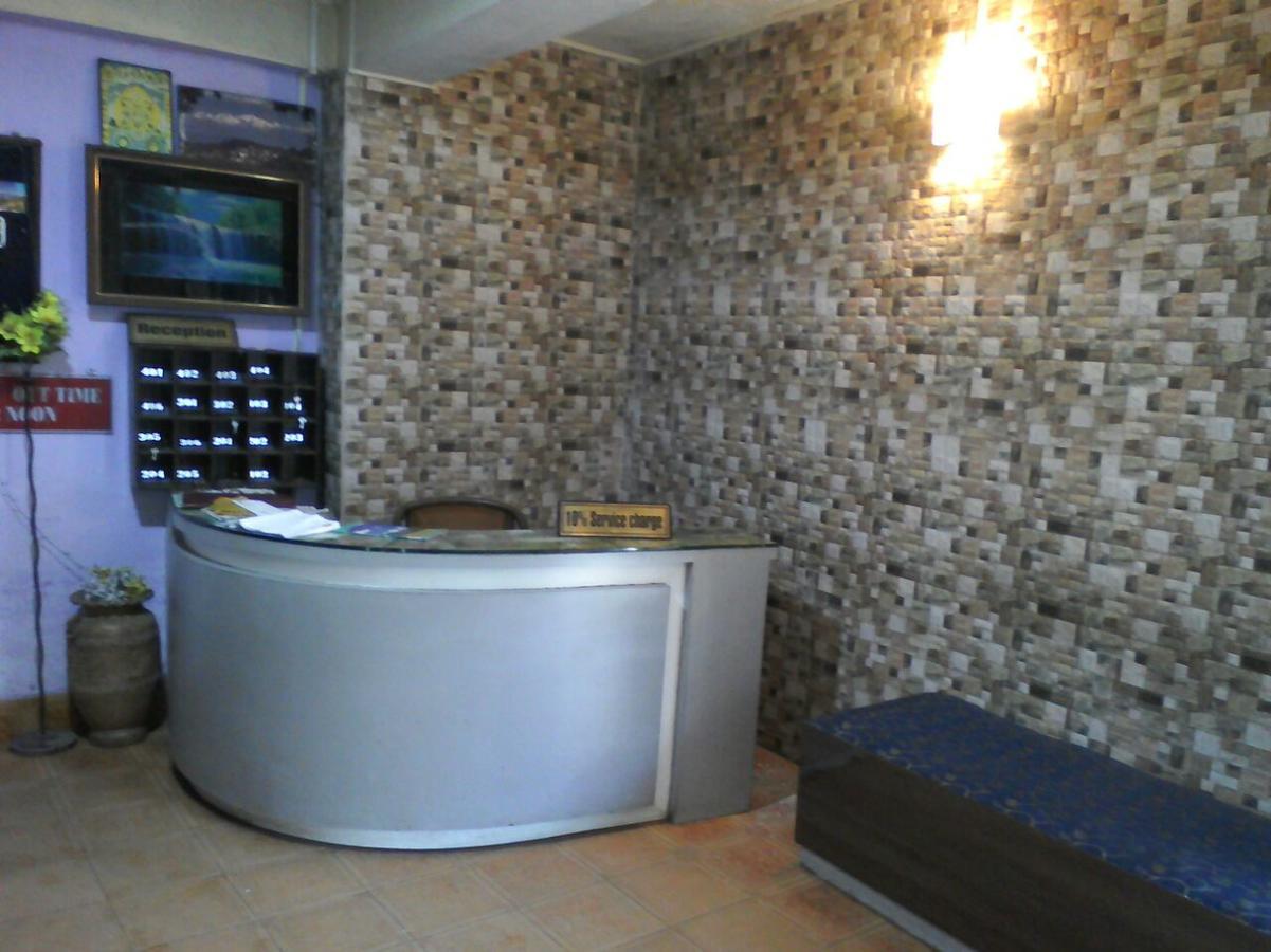 Hotel Alpine Darjeeling  Exteriör bild