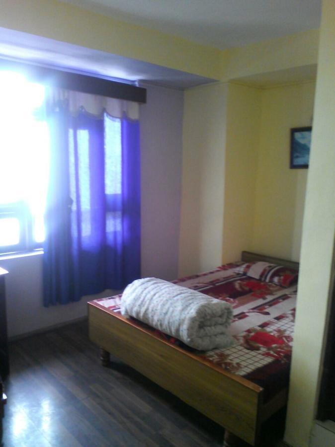 Hotel Alpine Darjeeling  Exteriör bild