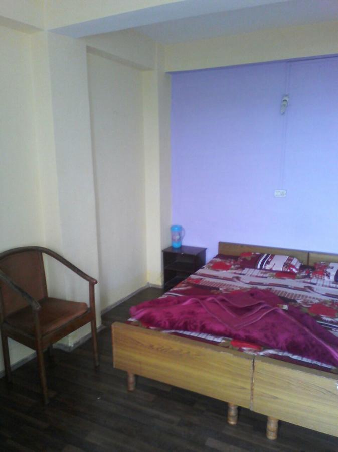 Hotel Alpine Darjeeling  Exteriör bild